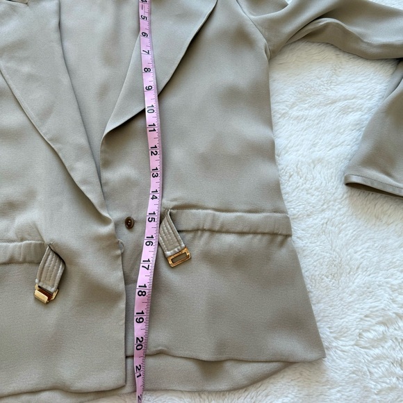 Valentino women silk jacket size 4 US Authentic Retail 850$ - Picture 8 of 8